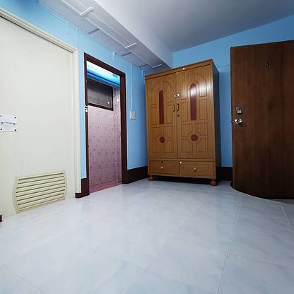 Condo — photo 1