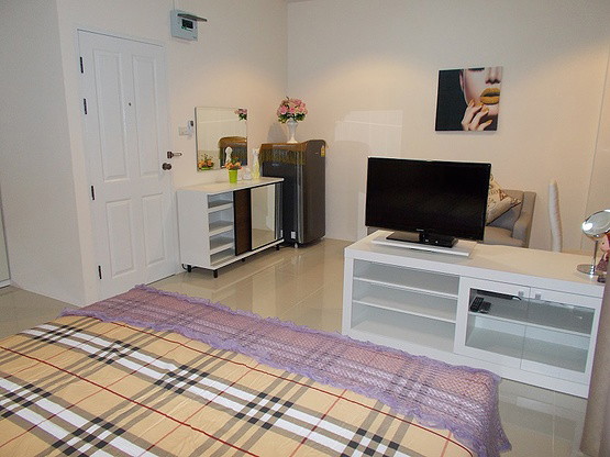 1 Bed Condo · Mueang Chon Buri, chon_buri — photo 2