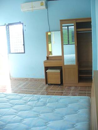 1 Bed Condo — photo 1