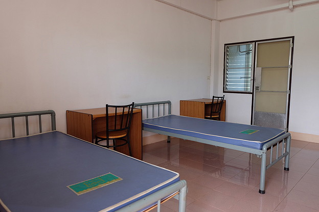 1 Bed Condo — photo 2