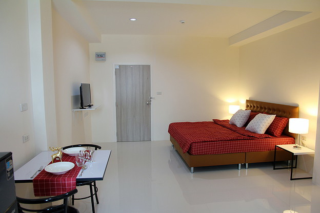 1 Bed Condo · Wang Thonglang, bangkok — photo 1