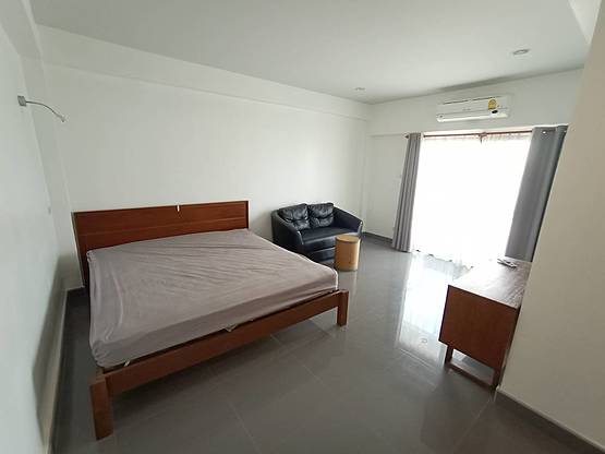 25 House — photo 1