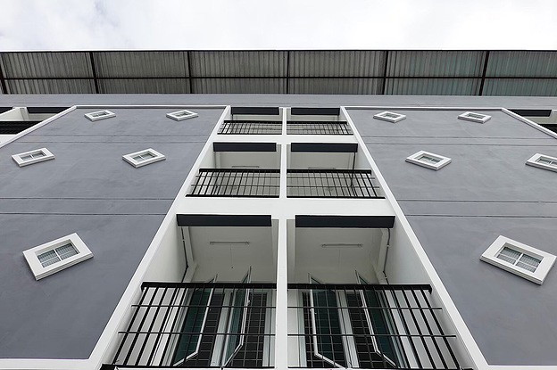 1 Bed Condo · Bang Khun Thian, bangkok — photo 1