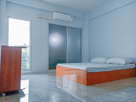 1 Bed Condo · Bang Khun Thian, bangkok — photo 5