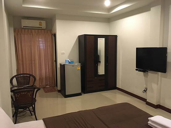 1 Bed Condo — photo 4