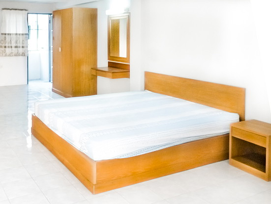 1 Bed Condo — photo 1
