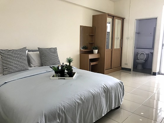 1 Bed Condo · Chom Thong, bangkok — photo 1