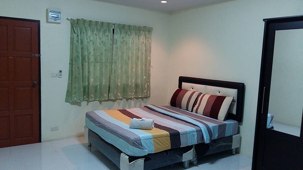 1 Bed Condo — photo 5