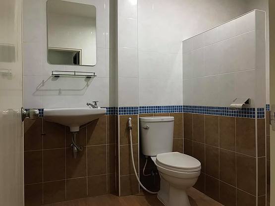 1 Bed Condo — photo 4