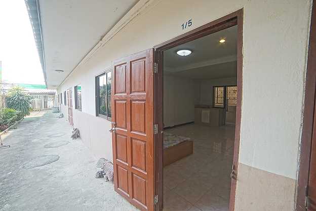 1 Bed Condo — photo 4