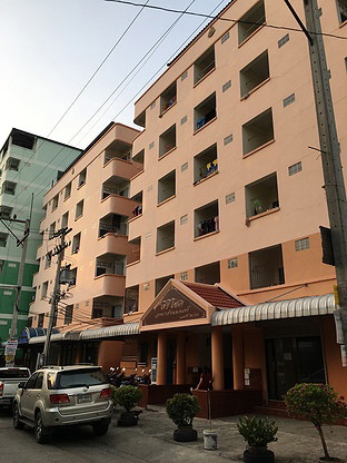 1 Bed Condo — photo 1