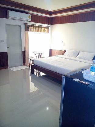1 Bed Condo — photo 3