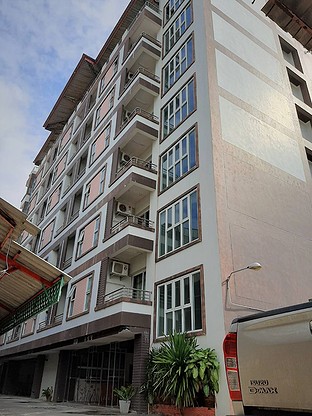 1 Bed Condo — photo 3