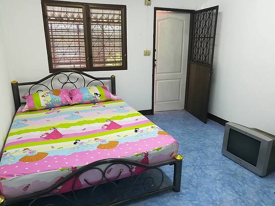 1 Bed Condo — photo 1