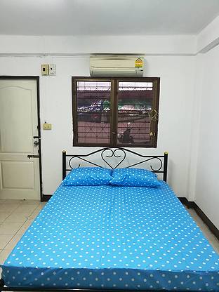 1 Bed Condo — photo 3