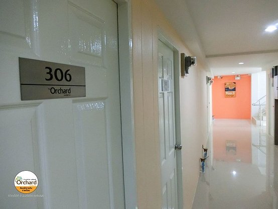 1 Bed Condo — photo 3