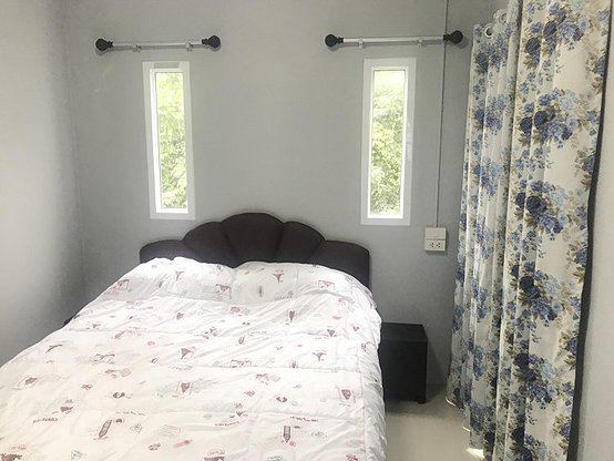 1 Bed Condo — photo 1