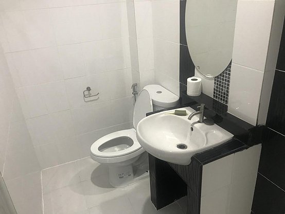 1 Bed Condo — photo 3