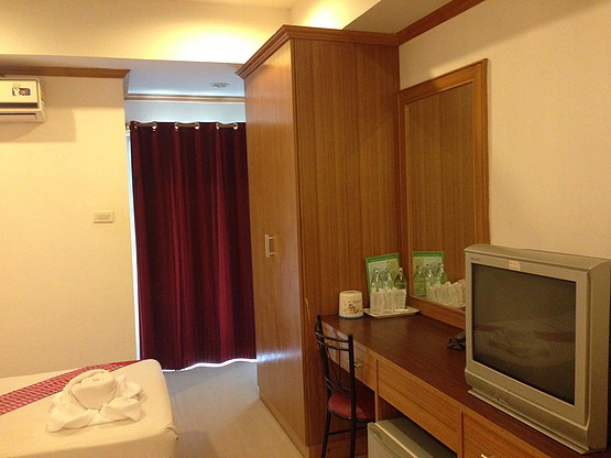 1 Bed Condo — photo 5