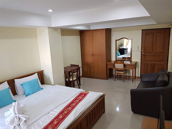 1 Bed Condo · Mueang Chon Buri, chon_buri — photo 2
