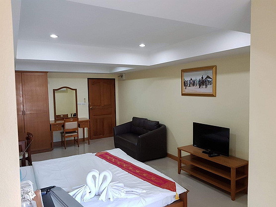 1 Bed Condo · Mueang Chon Buri, chon_buri — photo 3
