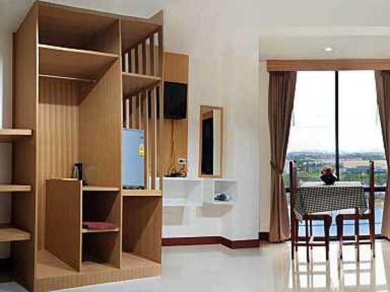 1 Bed Condo — photo 5
