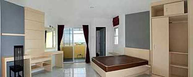 1 Bed Condo — photo 4