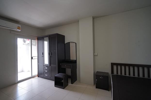 1 Bed Condo · Chom Thong, bangkok — photo 5
