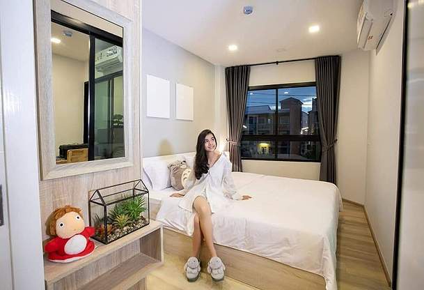 1 Bed Condo — photo 2
