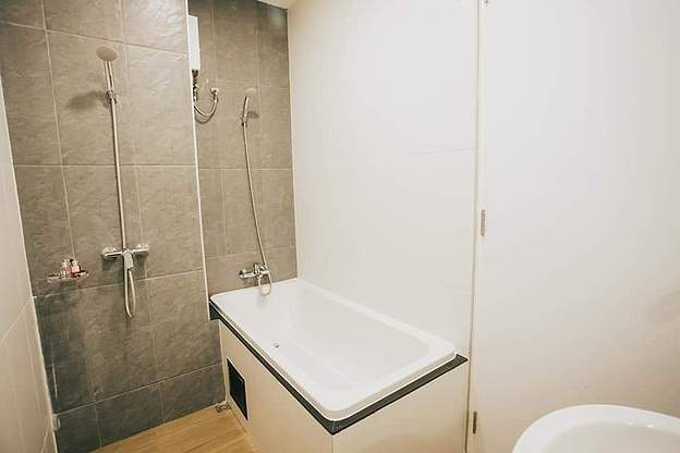1 Bed Condo — photo 4