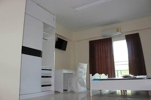 1 Bed Condo · Mueang Chon Buri, chon_buri — photo 1