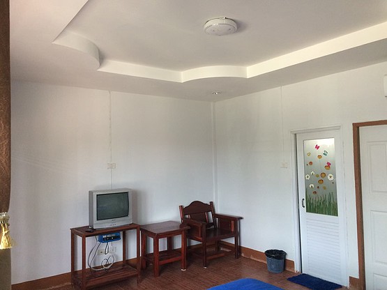 1 Bed Condo — photo 3