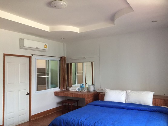 1 Bed Condo — photo 4