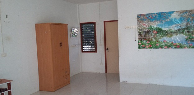 1 Bed Condo — photo 2
