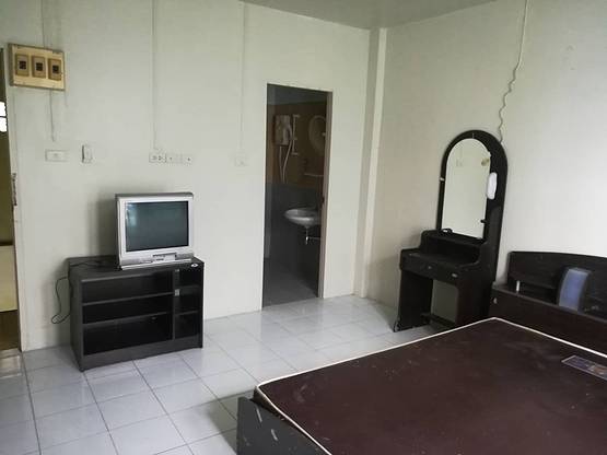 1 Bed Condo — photo 5