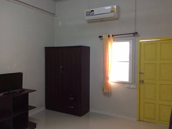 1 Bed Condo — photo 4