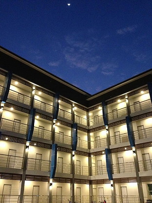 1 Bed Condo — photo 1