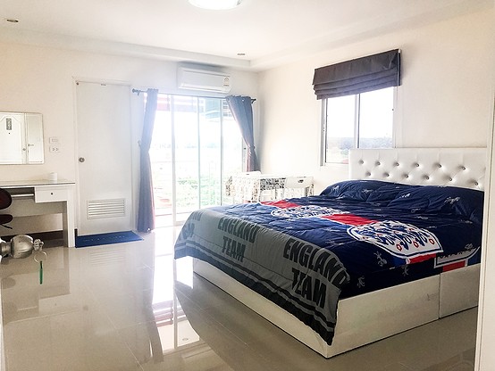 PP Mansion — photo 1