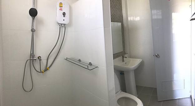 1 Bed Condo — photo 3
