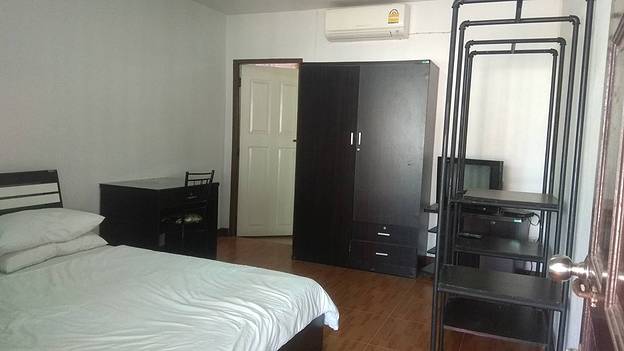 1 Bed Condo — photo 4