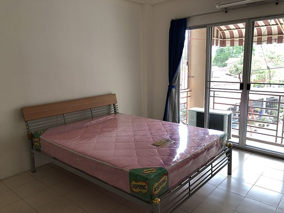 Condo · Mueang Chon Buri, chon_buri — photo 4