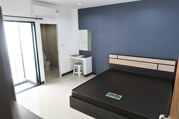 1 Bed Condo · Bangkok Noi, bangkok — photo 1