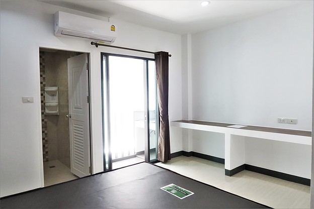 1 Bed Condo · Bangkok Noi, bangkok — photo 5
