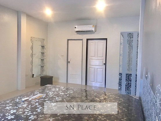 1 Bed Condo — photo 3