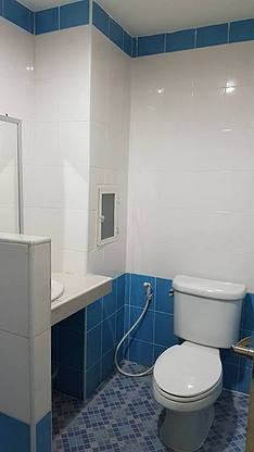 1 Bed Condo — photo 3