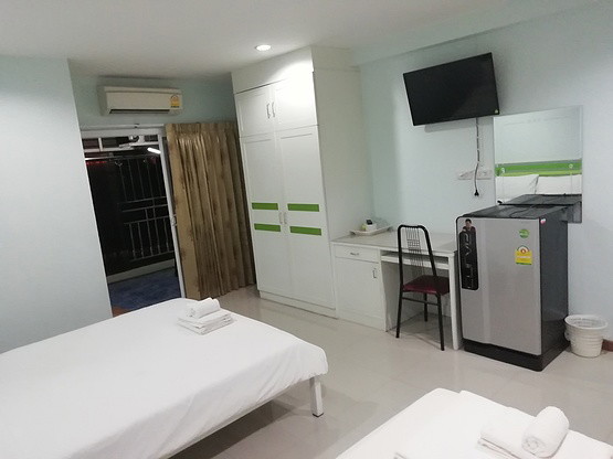 1 Bed Condo — photo 4