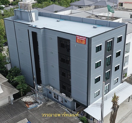 1 Bed Condo · Wang Thonglang, bangkok — photo 1