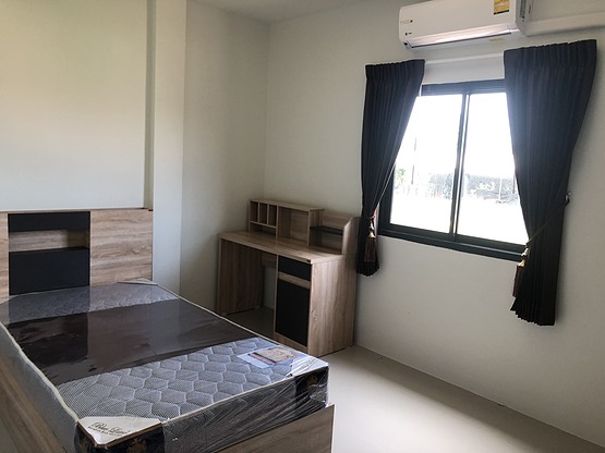 Condo — photo 1