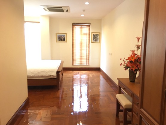 1 Bed Condo · Khlong Toei, bangkok — photo 4