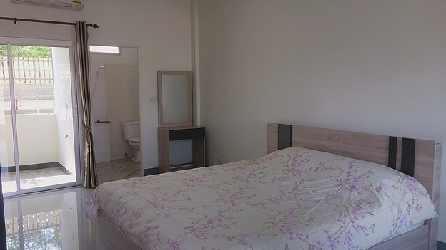 1 Bed Condo — photo 1